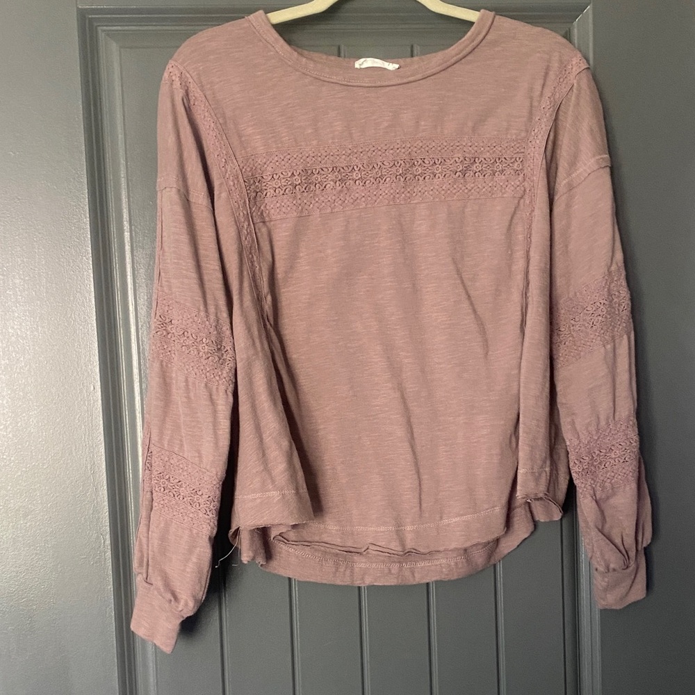 In Loom dark lavender top
